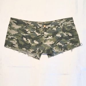 Camouflage shorts